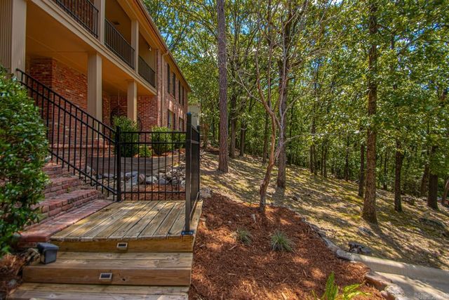 18 El Dorado, Little Rock, AR 72212