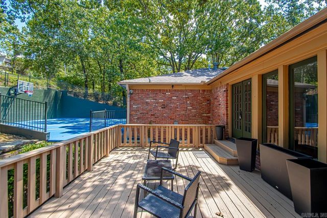 18 El Dorado, Little Rock, AR 72212