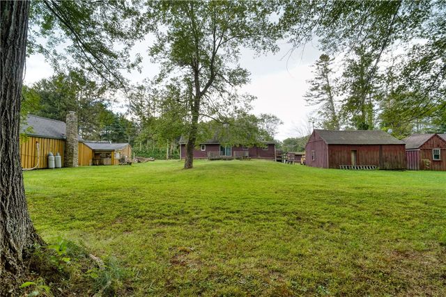 152 Danielson Pike, Foster, RI 02825