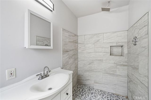 7914 Hillrose, Los Angeles, CA 91040