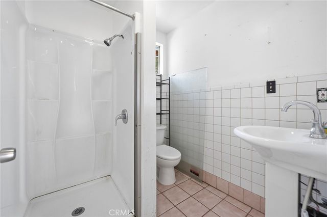 7914 Hillrose, Los Angeles, CA 91040