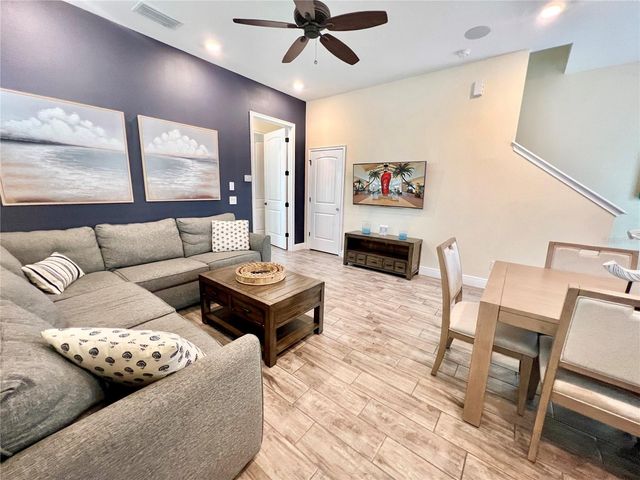 8067 KNEE DEEP ROAD, Kissimmee, FL 34747