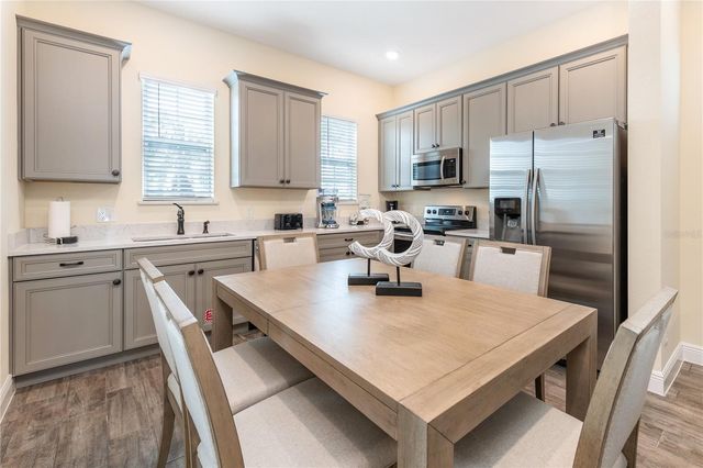 8067 KNEE DEEP ROAD, Kissimmee, FL 34747