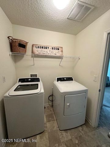 7657 SUNNYDALE Lane, Jacksonville, FL 32256