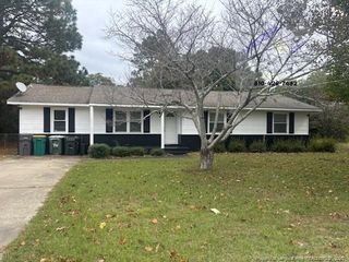 6075 Lexington Drive, Hope Mills, NC 28348