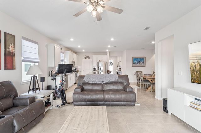 1989 SPRING SHOWER CIRCLE, Kissimmee, FL 34744