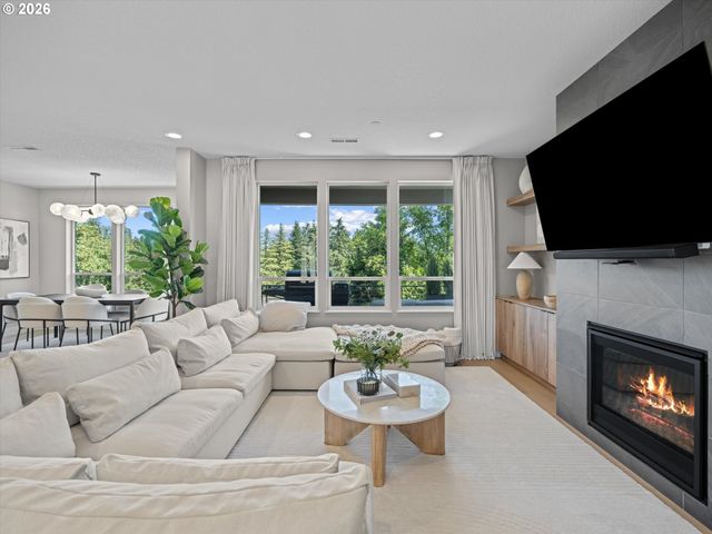 2400 N S St, Washougal, WA 98671