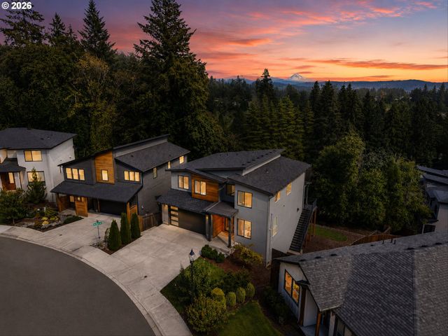 2400 N S St, Washougal, WA 98671