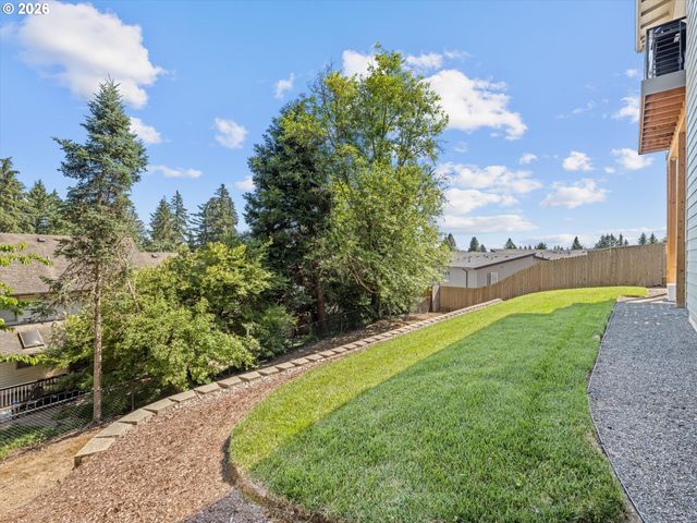 2400 N S St, Washougal, WA 98671