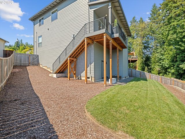 2400 N S St, Washougal, WA 98671