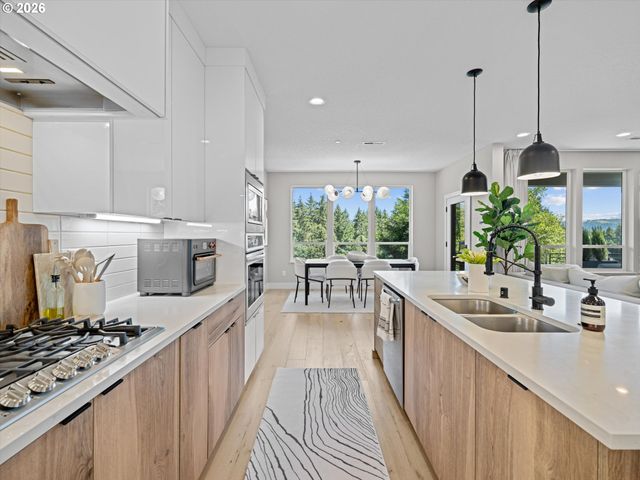 2400 N S St, Washougal, WA 98671