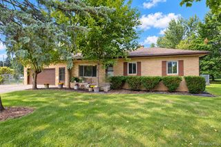 7230 Miller Road, Swartz Creek, MI 48473