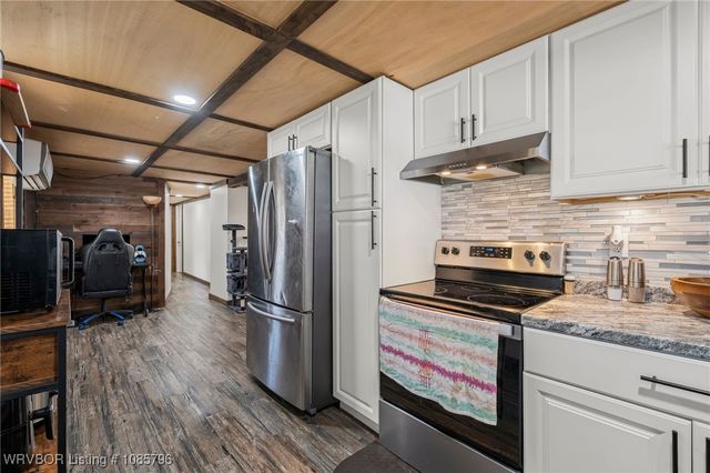 2422 Gate Nine Road, Greenwood, AR 72936