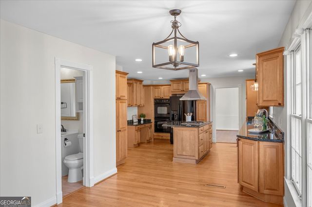 5170 Corners Drive, Atlanta, GA 30338