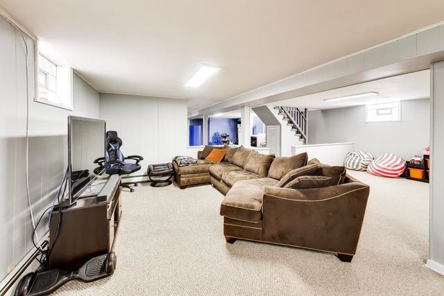 4953 N Normandy Avenue, Chicago, IL 60656