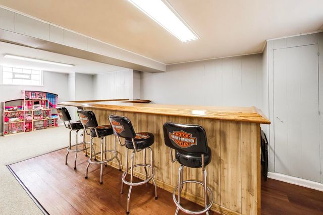 4953 N Normandy Avenue, Chicago, IL 60656