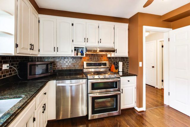 4953 N Normandy Avenue, Chicago, IL 60656