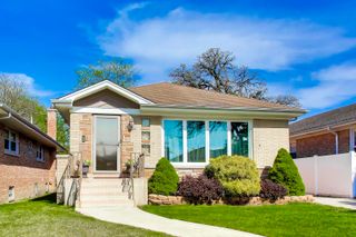 4953 N Normandy Avenue, Chicago, IL 60656