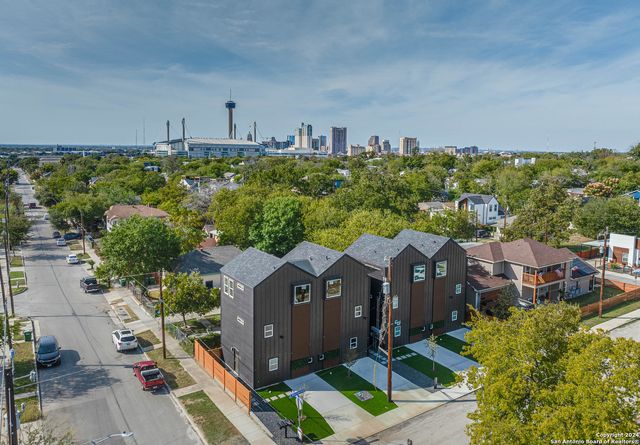 531 S Monumental St Apt 1101, San Antonio, TX 78203