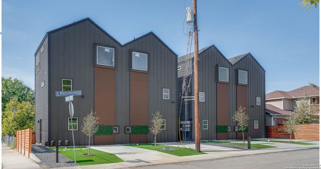531 S Monumental St Apt 1101, San Antonio, TX 78203