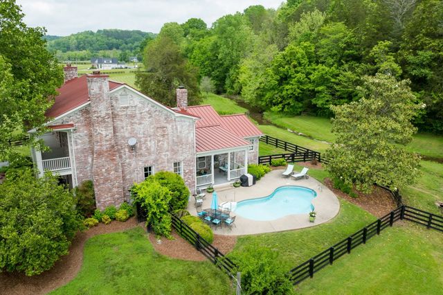 5620 Leipers Creek Rd, Franklin, TN 37064
