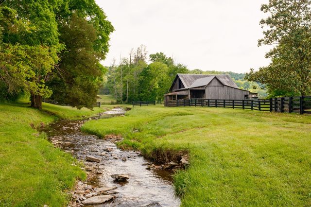 5620 Leipers Creek Rd, Franklin, TN 37064