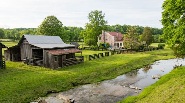 5620 Leipers Creek Rd, Franklin, TN 37064