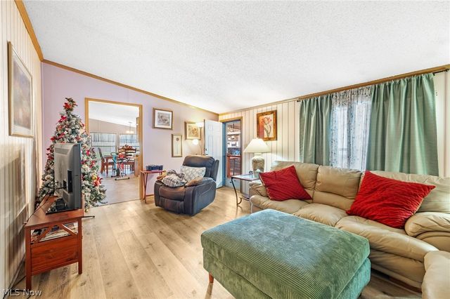 227 C Street SW, Navarre, OH 44662