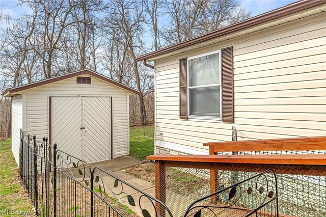 227 C Street SW, Navarre, OH 44662