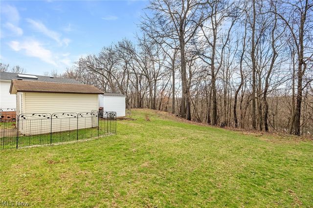 227 C Street SW, Navarre, OH 44662