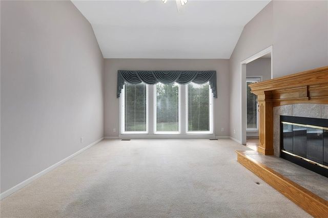 2617 SW 10th Street, Lee's Summit, MO 64081