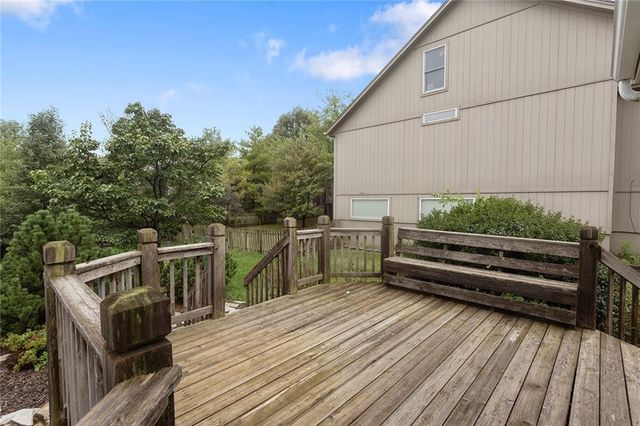2617 SW 10th Street, Lee's Summit, MO 64081