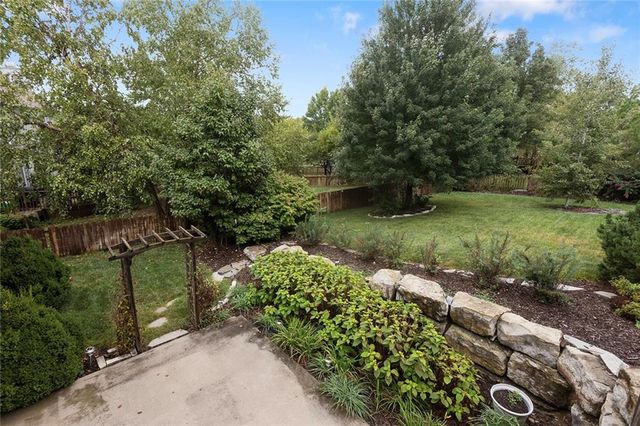 2617 SW 10th Street, Lee's Summit, MO 64081