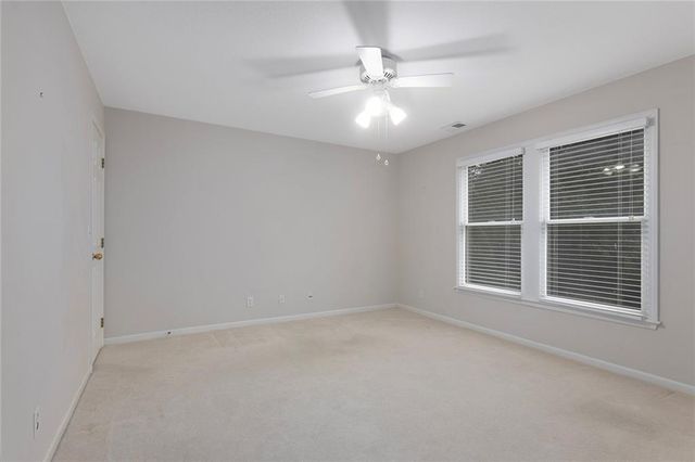 2617 SW 10th Street, Lee's Summit, MO 64081