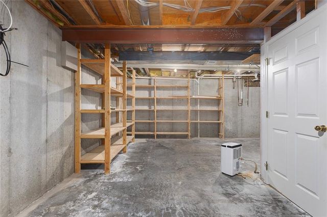 2617 SW 10th Street, Lee's Summit, MO 64081