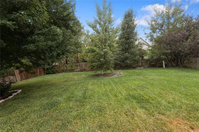 2617 SW 10th Street, Lee's Summit, MO 64081