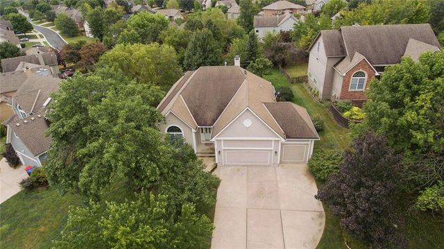 2617 SW 10th Street, Lee's Summit, MO 64081