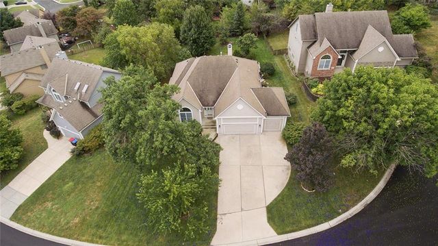 2617 SW 10th Street, Lee's Summit, MO 64081
