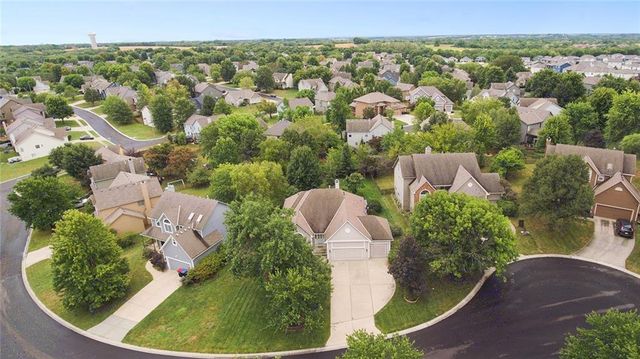 2617 SW 10th Street, Lee's Summit, MO 64081