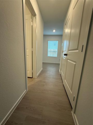 18753 Loom Drive, Conroe, TX 77306