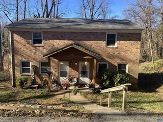 158 BUCKINGHAM CIR #A&B, Charlottesville, VA 22903