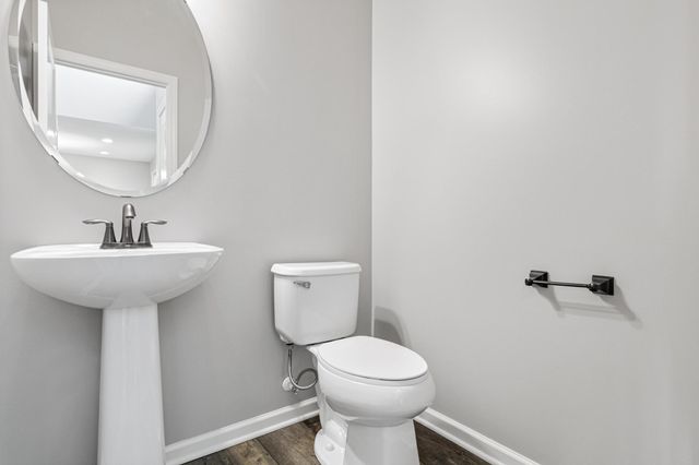 18072 Hyde Park Avenue, Lakeville, MN 55044