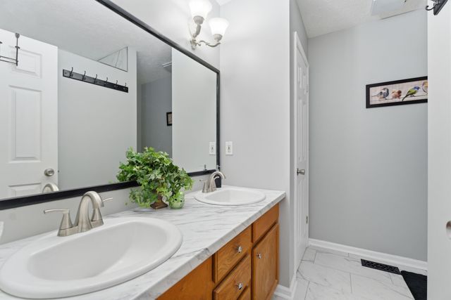 124 Mallow Dr, Christiana, TN 37037