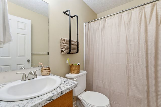 124 Mallow Dr, Christiana, TN 37037