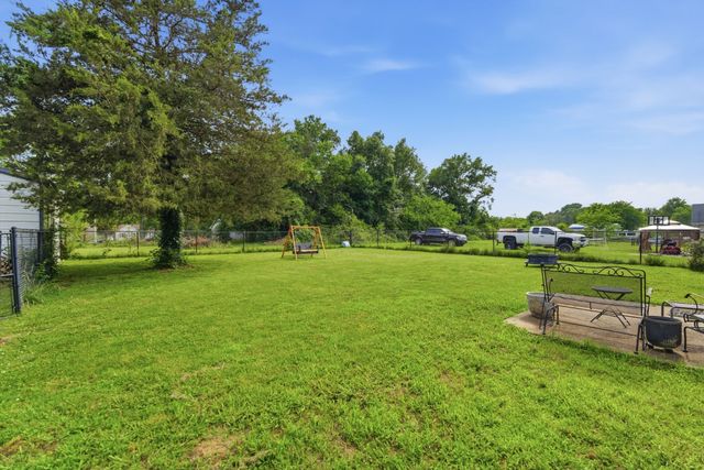 124 Mallow Dr, Christiana, TN 37037