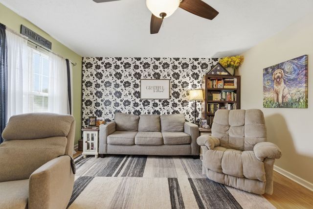 124 Mallow Dr, Christiana, TN 37037