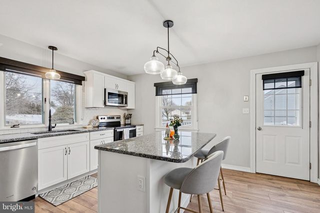 126 ANNAPOLIS RD, Pennsville, NJ 08070