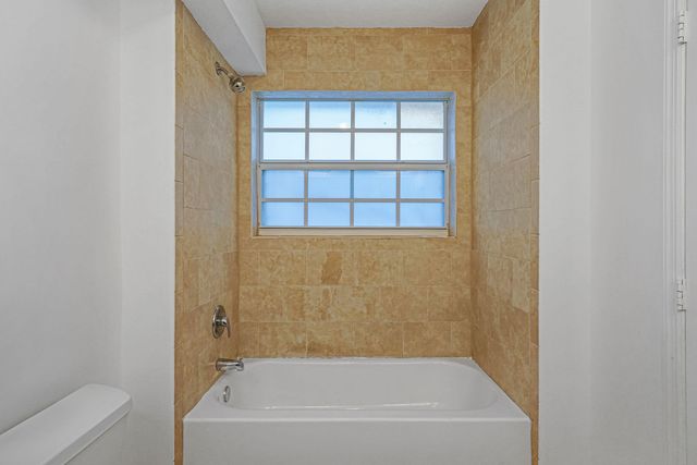 3525 NW 114th Lane 3529, Coral Springs, FL 33065