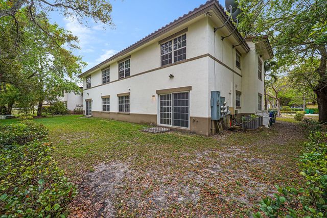 3525 NW 114th Lane 3529, Coral Springs, FL 33065