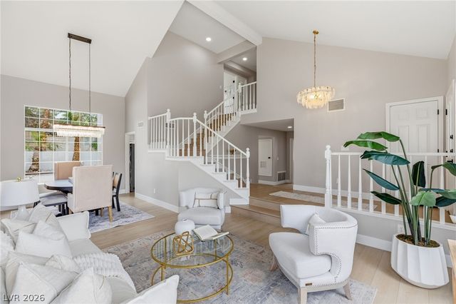 9725 Cascade Falls Avenue, Las Vegas, NV 89117